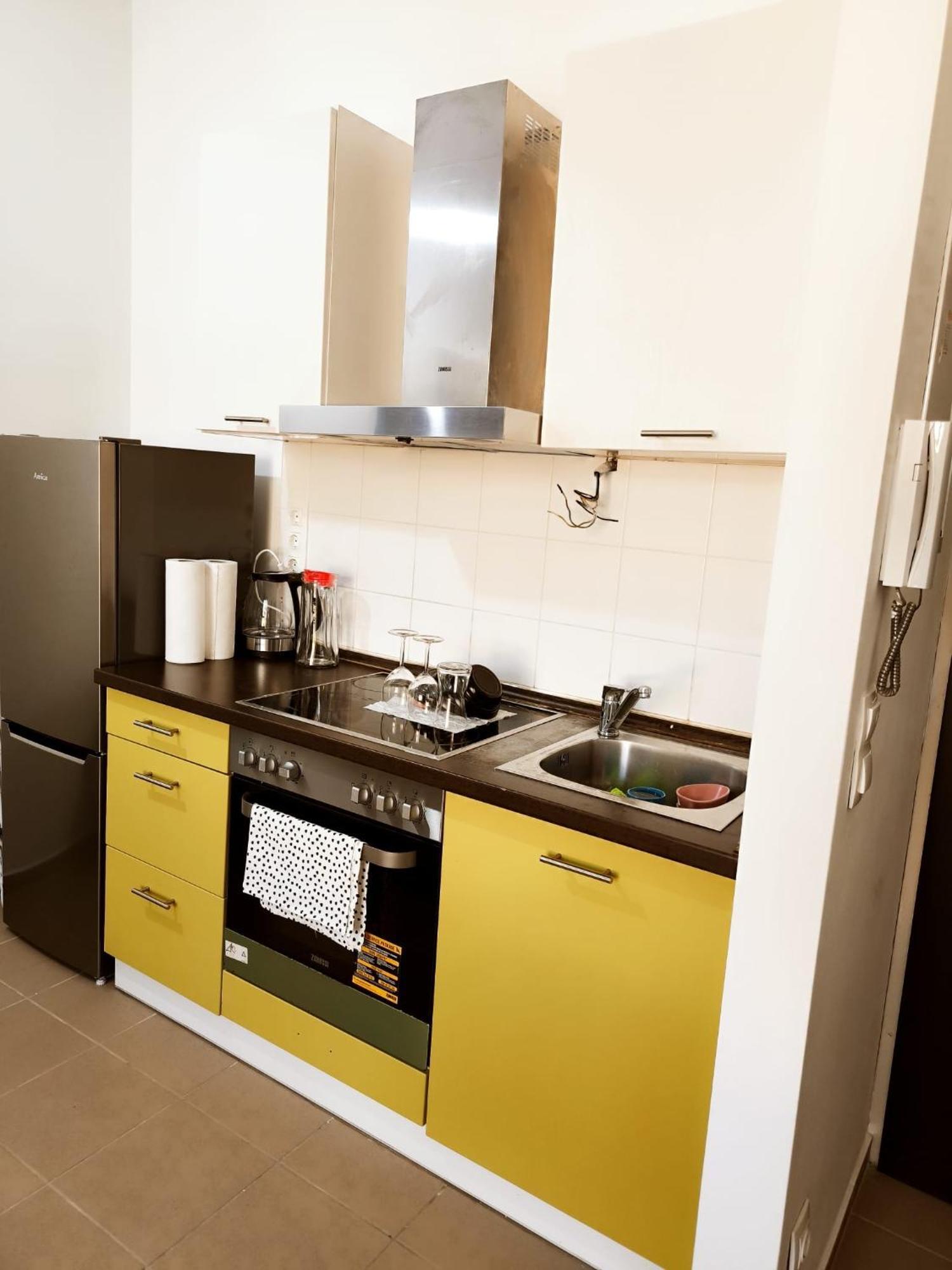 Pretty Apartment Next To Metro Station Vienna Exterior photo